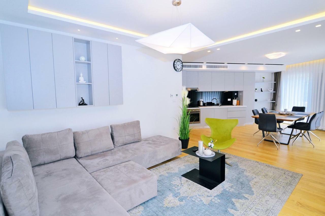 Apartments In Villa Ziza, Rooftop Swimming Pool Опатія Екстер'єр фото